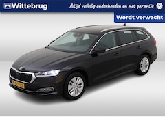 Skoda Octavia Combi - 1.0 TSI Business Edition Sunset Navigatie / Parkeersensoren / El. A-Klep / Bluetooth / LED