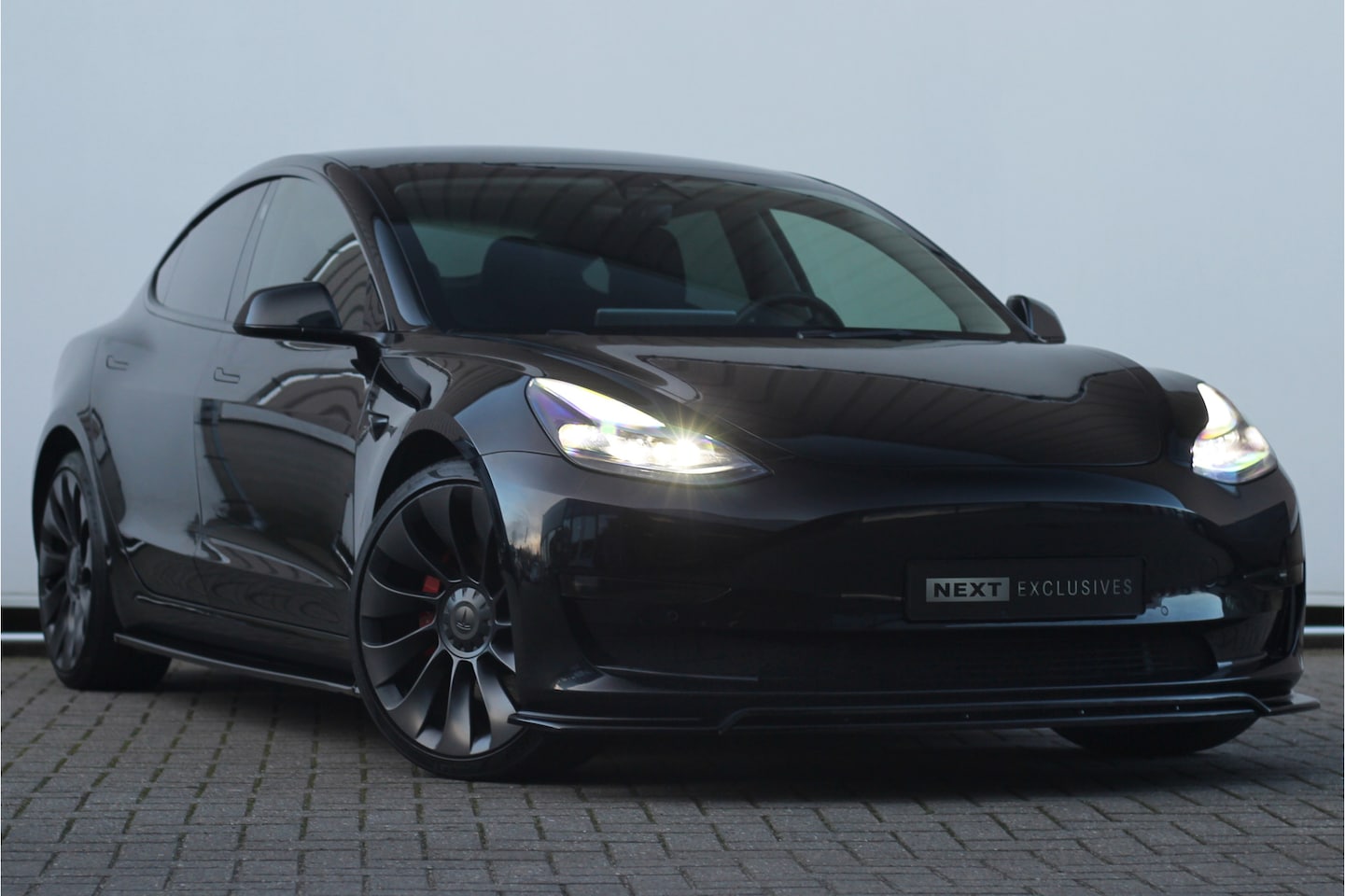 Tesla Model 3 - Performance AWD 75 kWh | Maxton | Autopilot | BTW | Pano | 1-1 - AutoWereld.nl