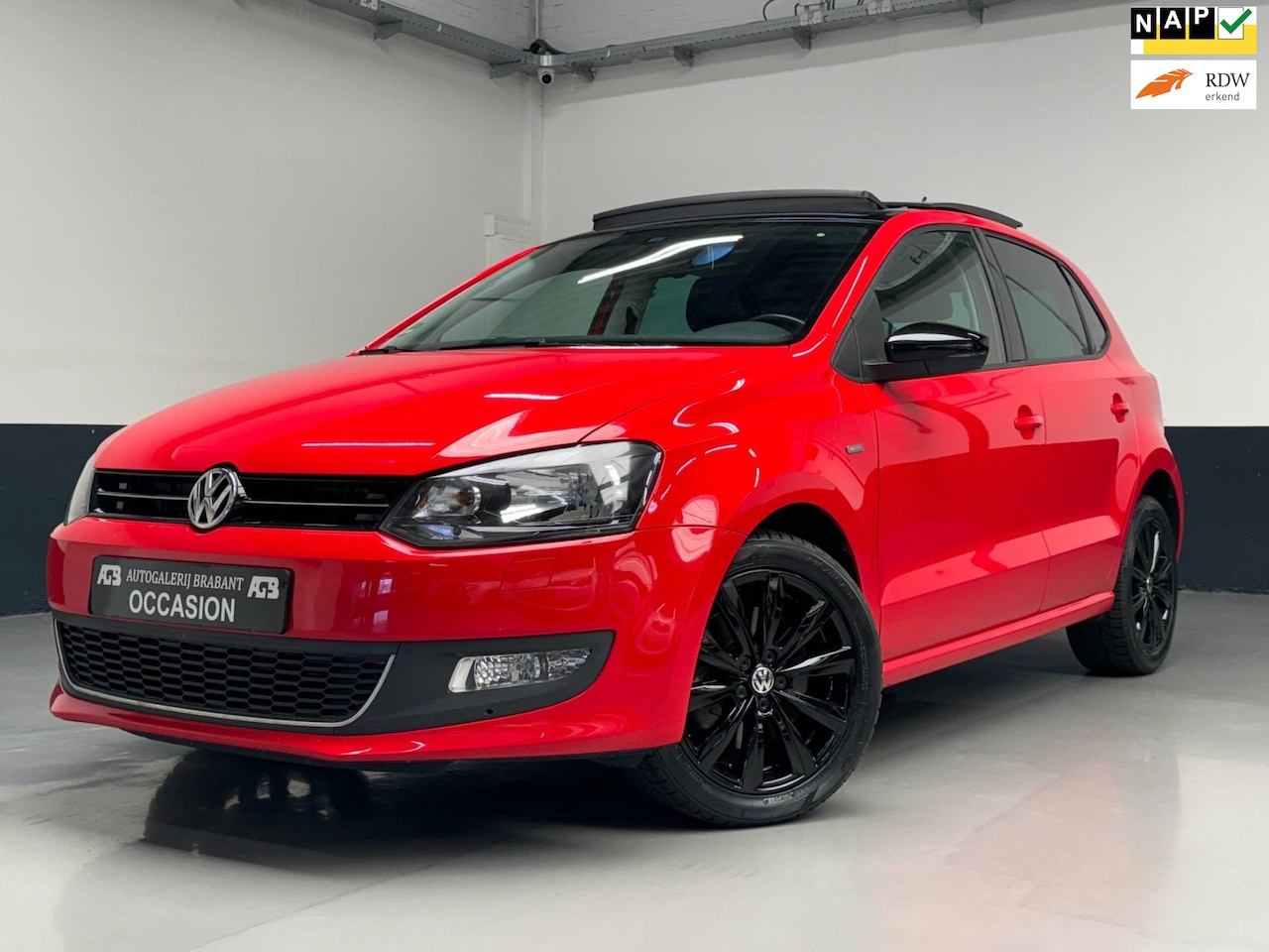 Volkswagen Polo - 1.4-16V Highline Pano/Carplay - AutoWereld.nl