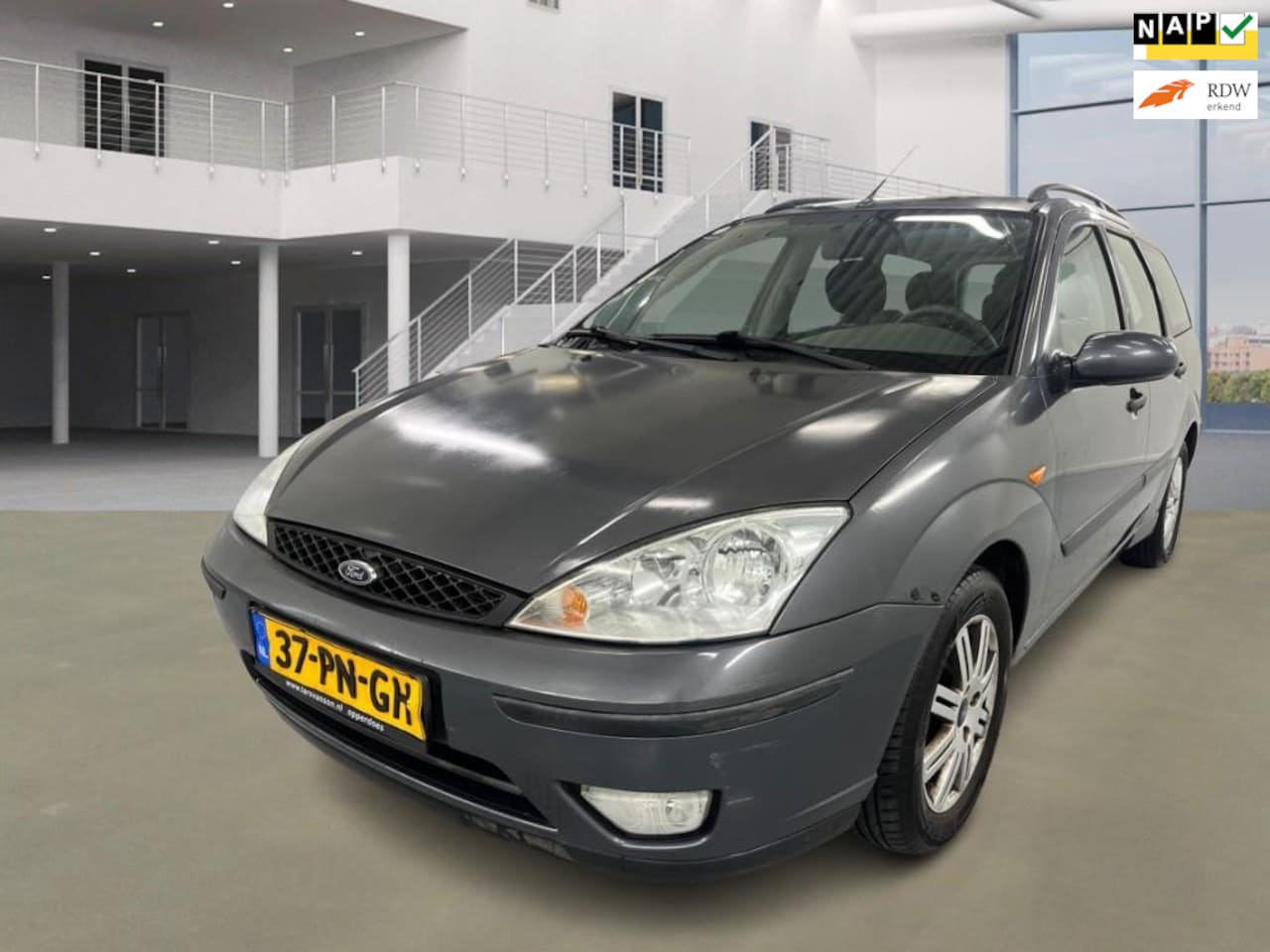 Ford Focus Wagon - 1.6-16V Futura Airco Stuurbekrachtiging Leer APK NAP - AutoWereld.nl