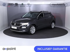 Volkswagen T-Roc - 1.0 TSI Style 115 pk | Navigatie | Parkeersensoren | Adaptieve cruise control | Airco | Ap