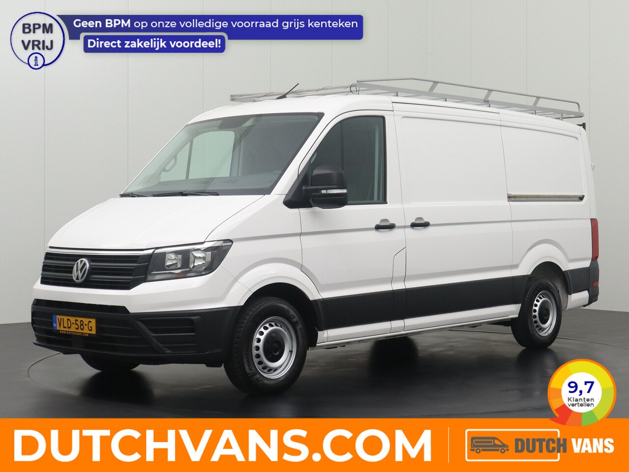 Volkswagen Crafter - 2.0TDI 140PK L3H2 Highline | Imperiaal | Trekhaak | 2xSchuifdeur | Airco | Betimmering - AutoWereld.nl