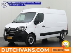 Renault Master - 2.3DCi 135Pk L2H2 | 2500Kg Trekhaak | Navigatie | 3-Persoons | Airco | Cruise