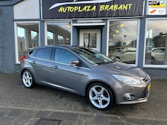 Ford Focus - 1.6 EcoBoost Titanium/ CRUISE/ CLIMA/ STOELVERW/ 18 INCH/ PDC/ NAVI/ BLUETOOTH/ 182 PK