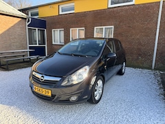 Opel Corsa - 1.2-16V '111' Edition Automaat Airco