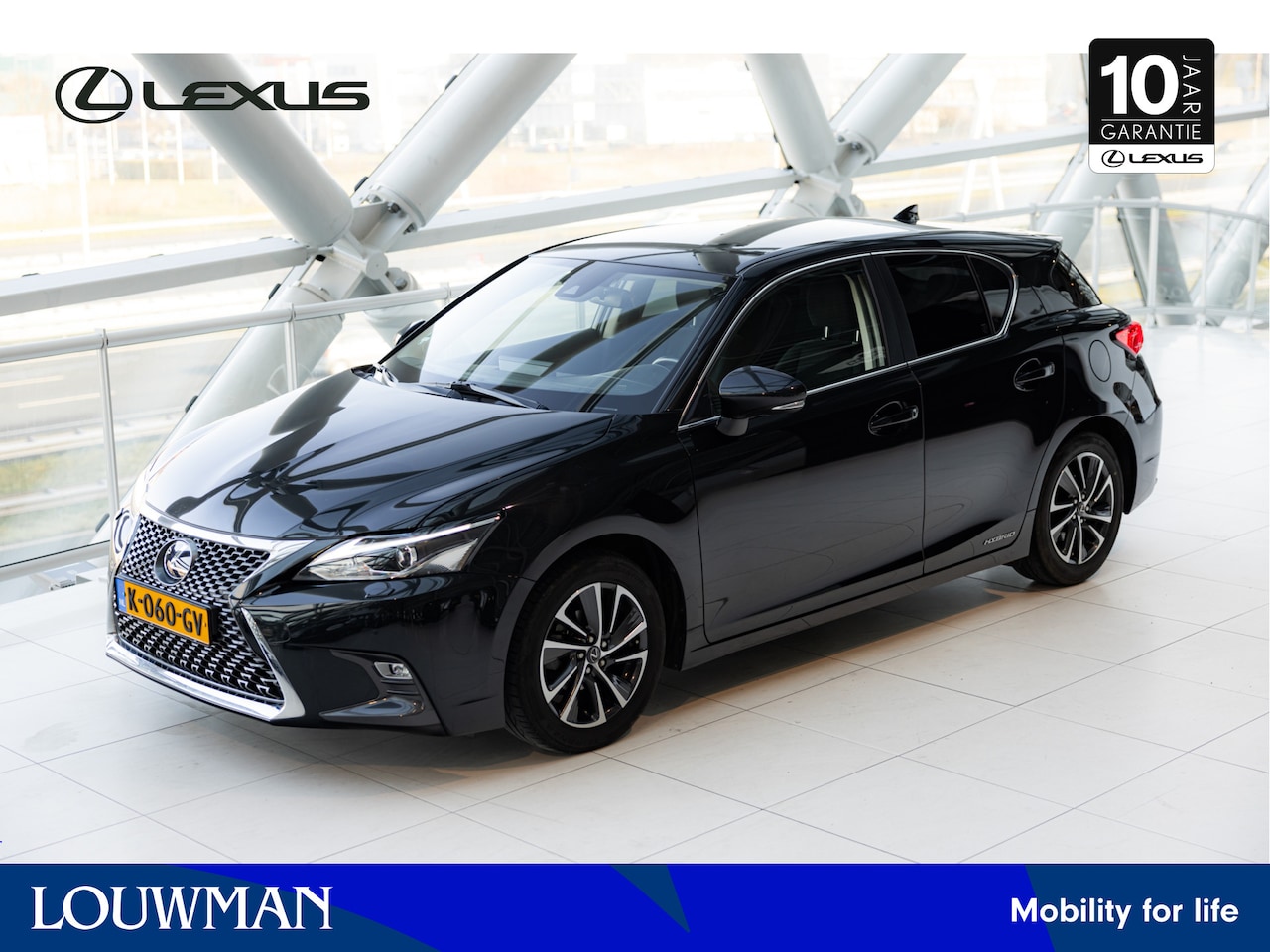 Lexus CT 200h - Ultimate Edition | Trekhaak | Adaptieve Cruise Control | Navigatie | - AutoWereld.nl