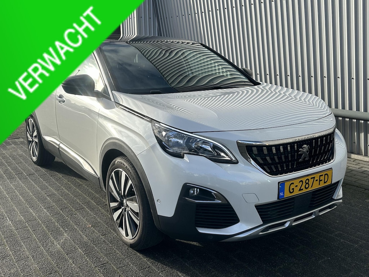 Peugeot 3008 - 1.2 PureTech Blue Lease Premium*HAAK*ECC*NAVI* - AutoWereld.nl