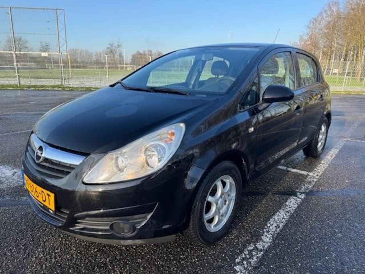 Opel Corsa - 1.0-12V '111' Edition 1.0-12V '111' Edition - AutoWereld.nl