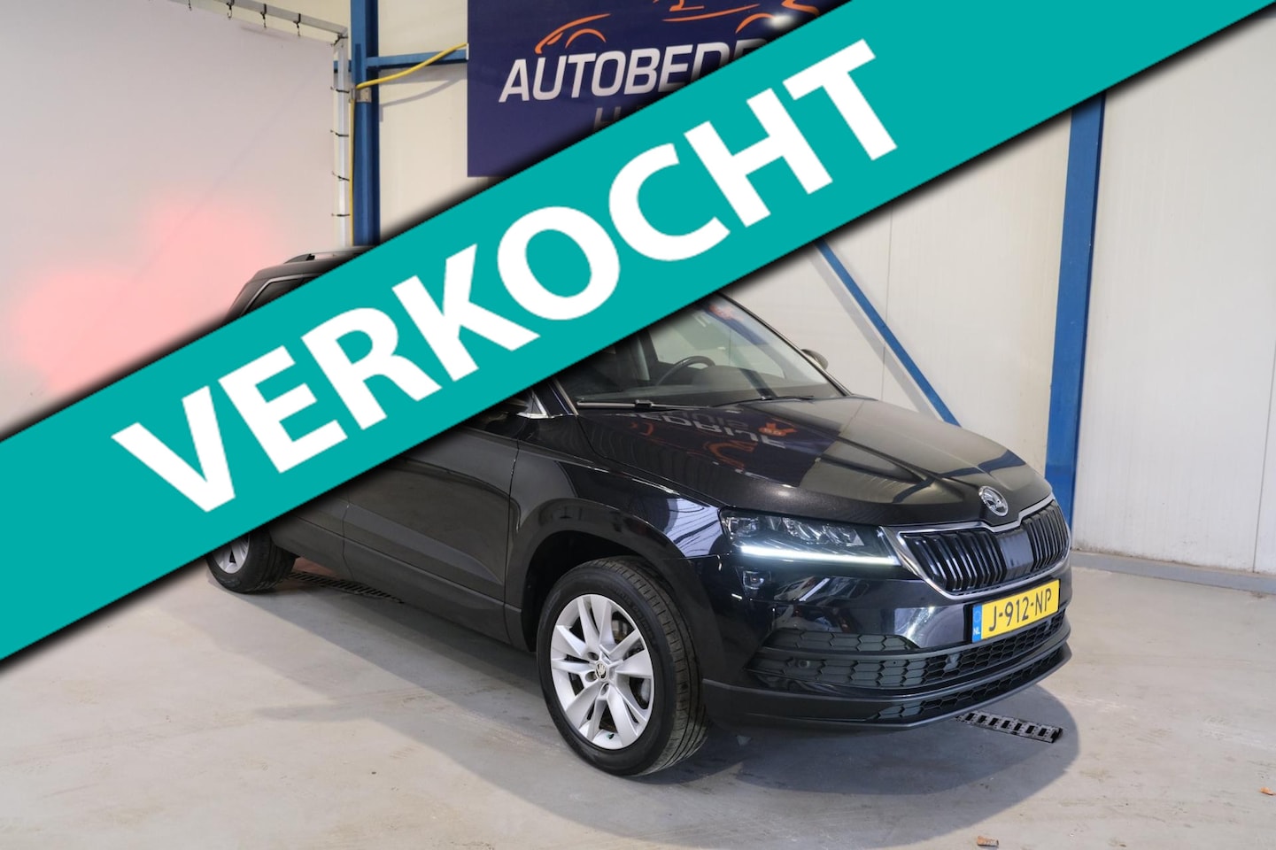 Skoda Karoq - 1.5 TSI ACT Business Edition Plus Automaat - N.A.P. Airco, Cruise, Navi, Camera, PDC. - AutoWereld.nl