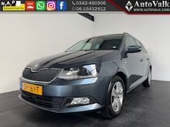 Skoda Fabia Combi - 1.0 TSI Clever. Parkeersensoren