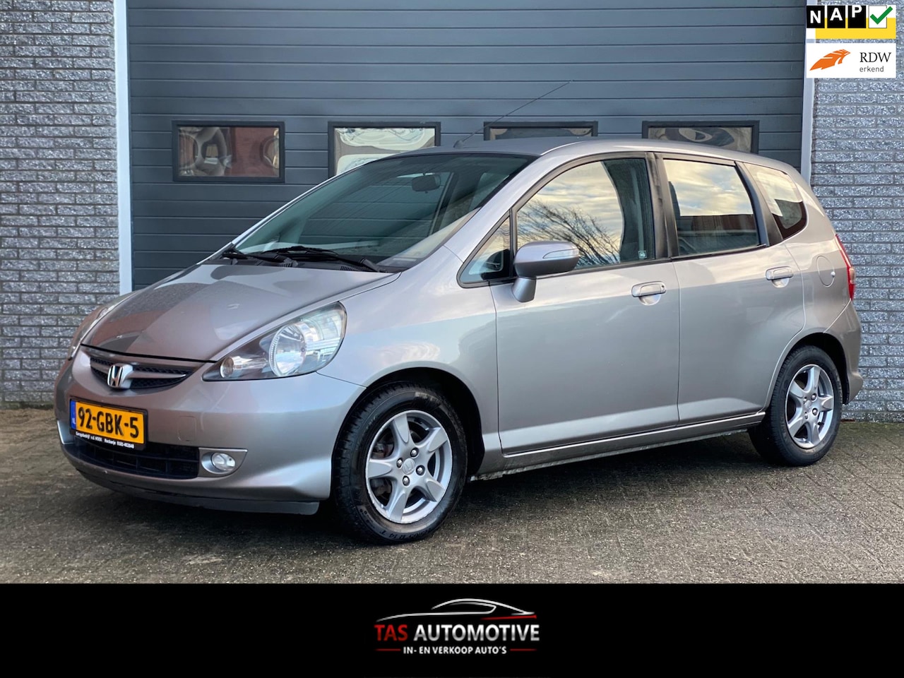 Honda Jazz - 1.4 LS 2e EIG/AUTOMAAT/CLIMA/118.009KM/NAP - AutoWereld.nl