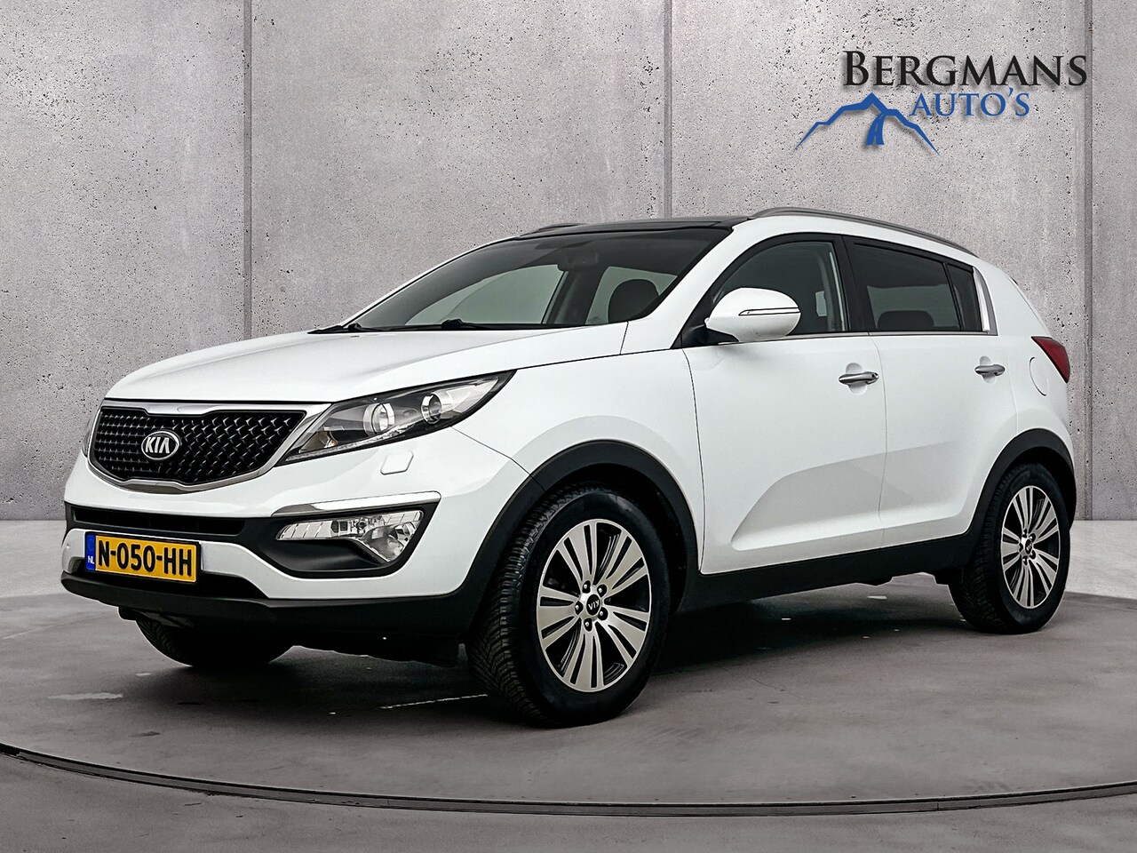 Kia Sportage - 2.0 ExecutiveLine // AUTOMAAT // PANORAMA // TREKHAAK // - AutoWereld.nl