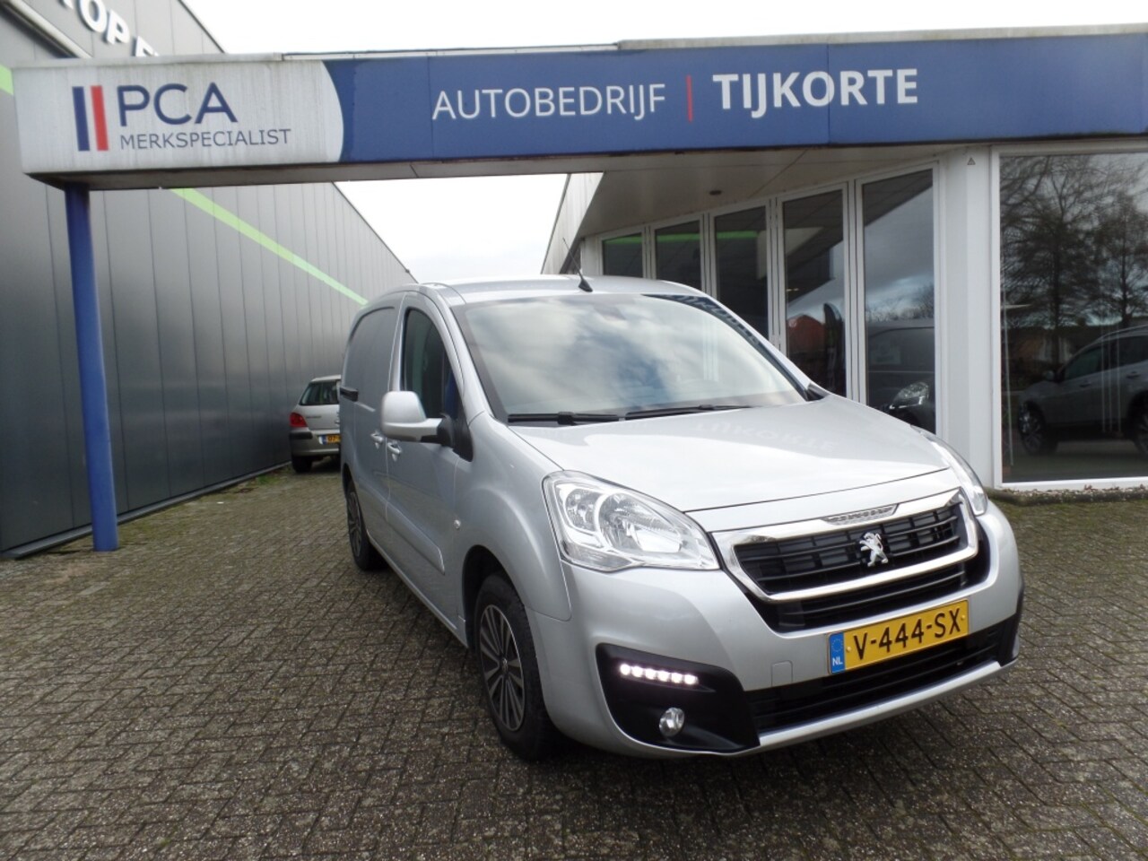 Peugeot Partner - 120 1.6 BlueHDi L1PP - AutoWereld.nl