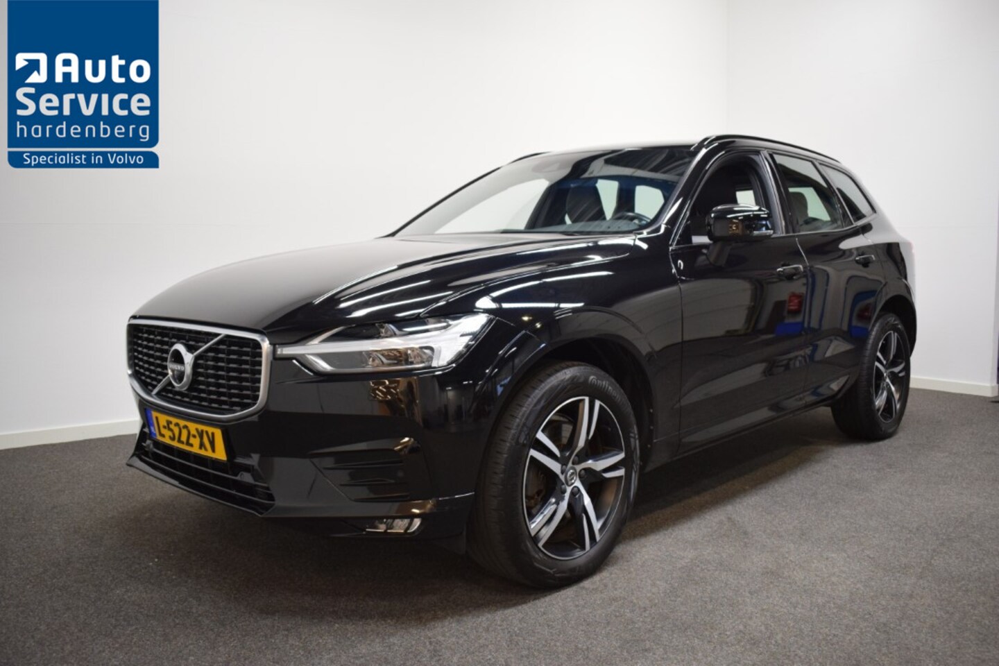 Volvo XC60 - T5 250pk AUT8 AWD R-Design Trekhaak 2400kg/ 360 Camera/ Adapt. Cruise/ Harman Kardon - AutoWereld.nl