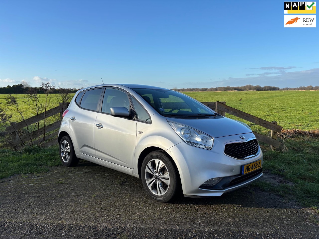 Kia Venga - 1.4 CVVT DynamicPLusLine 1.4 CVVT DynamicPLusLine, Lage KM Stand, Eerste eigenaar - AutoWereld.nl