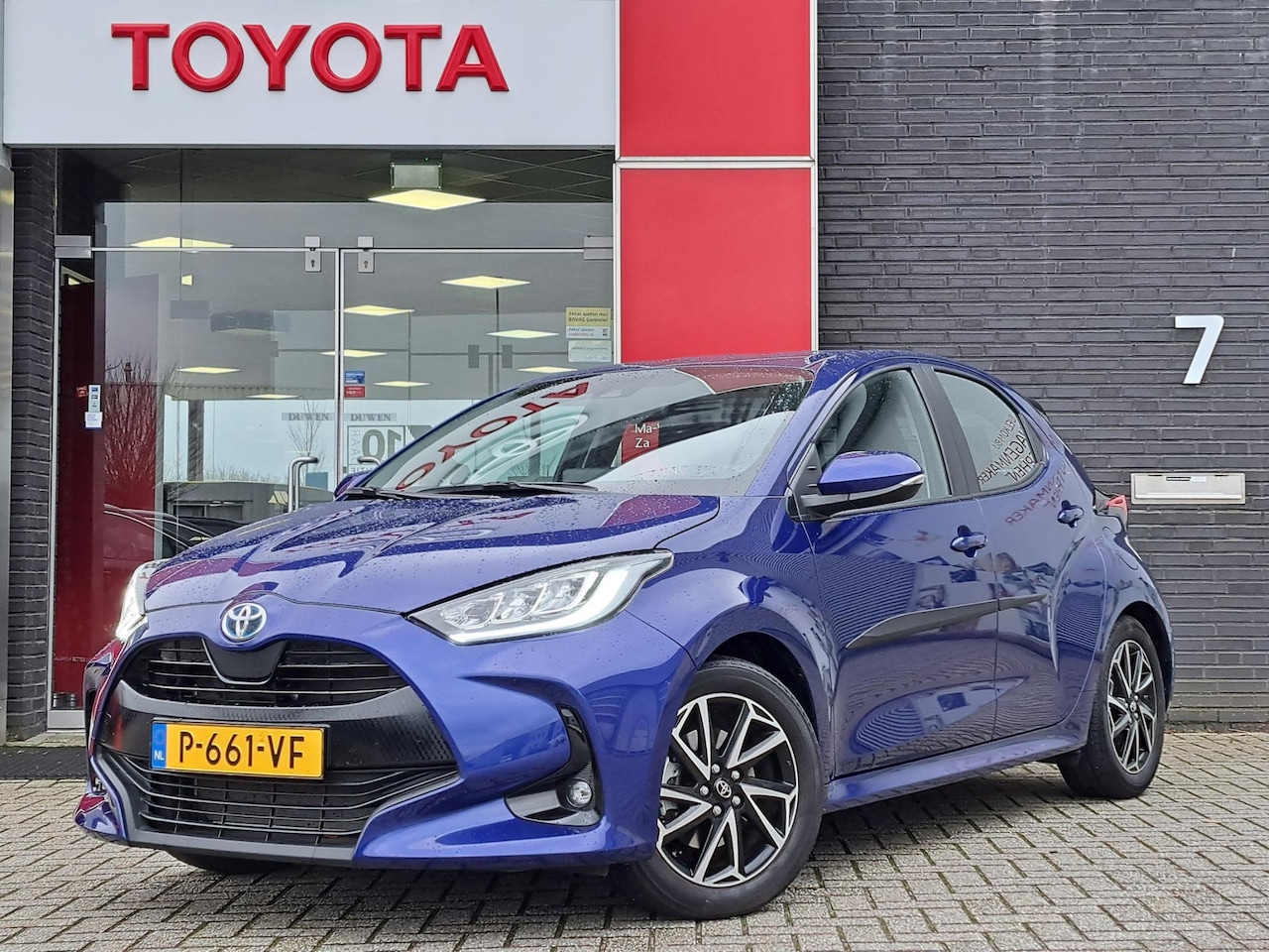 Toyota Yaris - 1.5 Hybrid Dynamic Automaat - AutoWereld.nl