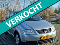 Volkswagen Touran - 1.4 TSI Optive II 2e eigenaar dealer onderhouden airco cruis control trekhaak