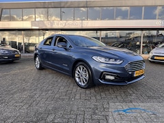 Ford Mondeo - 2.0 IVCT HEV Vignale, clima, cruise, camera, leer, Apple, NL-dealerauto