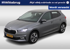 Skoda Fabia - 1.0 TSI 95pk Ambition / App-Connect / Clima / Donker Glas / PDC Voor & Achter / 16" LMV