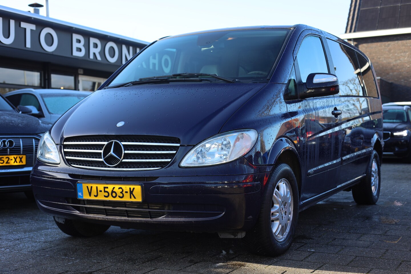 Mercedes-Benz Viano - 3.0 CDI V6 DUBBEL CABINE | AUTOMAAT | AIRCO | CRUISE - AutoWereld.nl