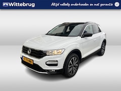 Volkswagen T-Roc - 1.0 TSI Style / CAMERA/ PARK. SENSOREN/ DIGITAL DASHBOARD/ ADAPT. CRUISE/ APP CONNECT/ NAV