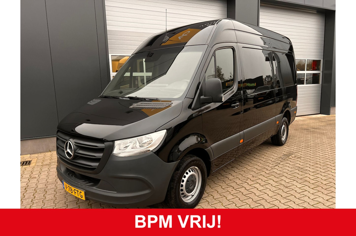 Mercedes-Benz Sprinter - 317 1.9 CDI L2H2 RWD 3500 kg trekgewicht AUTOMAAT VVB306 BPM vrij! Benut nu nog uw voordee - AutoWereld.nl