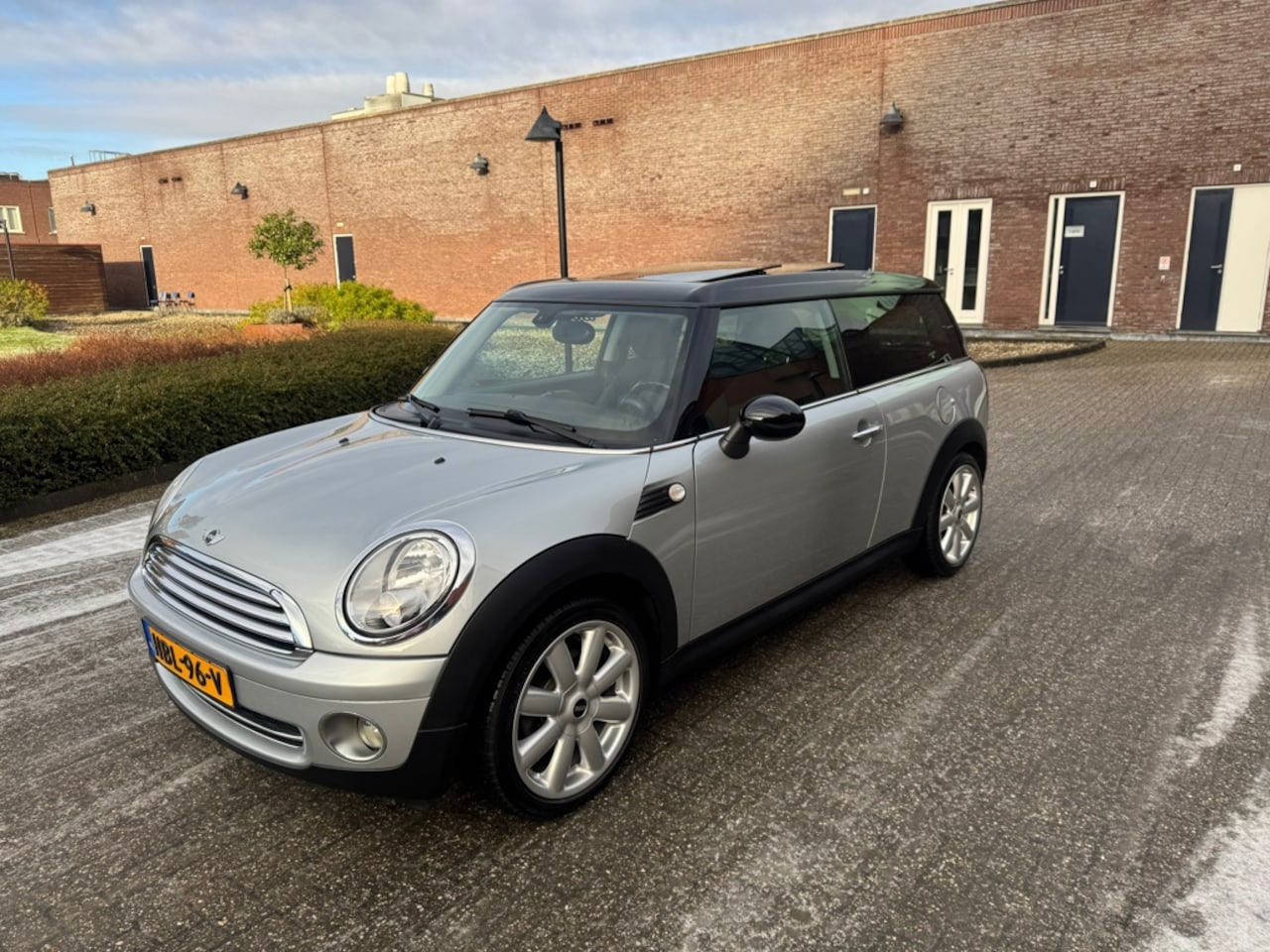 MINI Clubman - Mini 1.6 Cooper Chili Veel opties-mooie auto - AutoWereld.nl