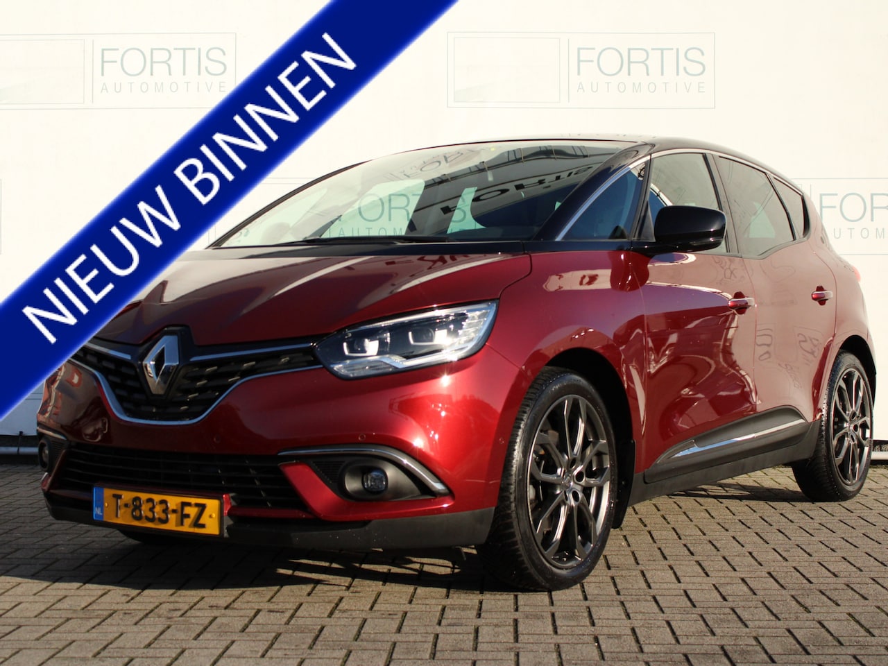 Renault Scénic - 1.3 TCe 140 EDC Bose NAVI | TREKHAAK 1800KG | FULL LED - AutoWereld.nl