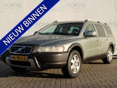 Volvo XC70 - 2.5 T Kinetic NL AUTO | EXTRA SET VELGEN | TREKHAAK | LEDER | STOELVERW |