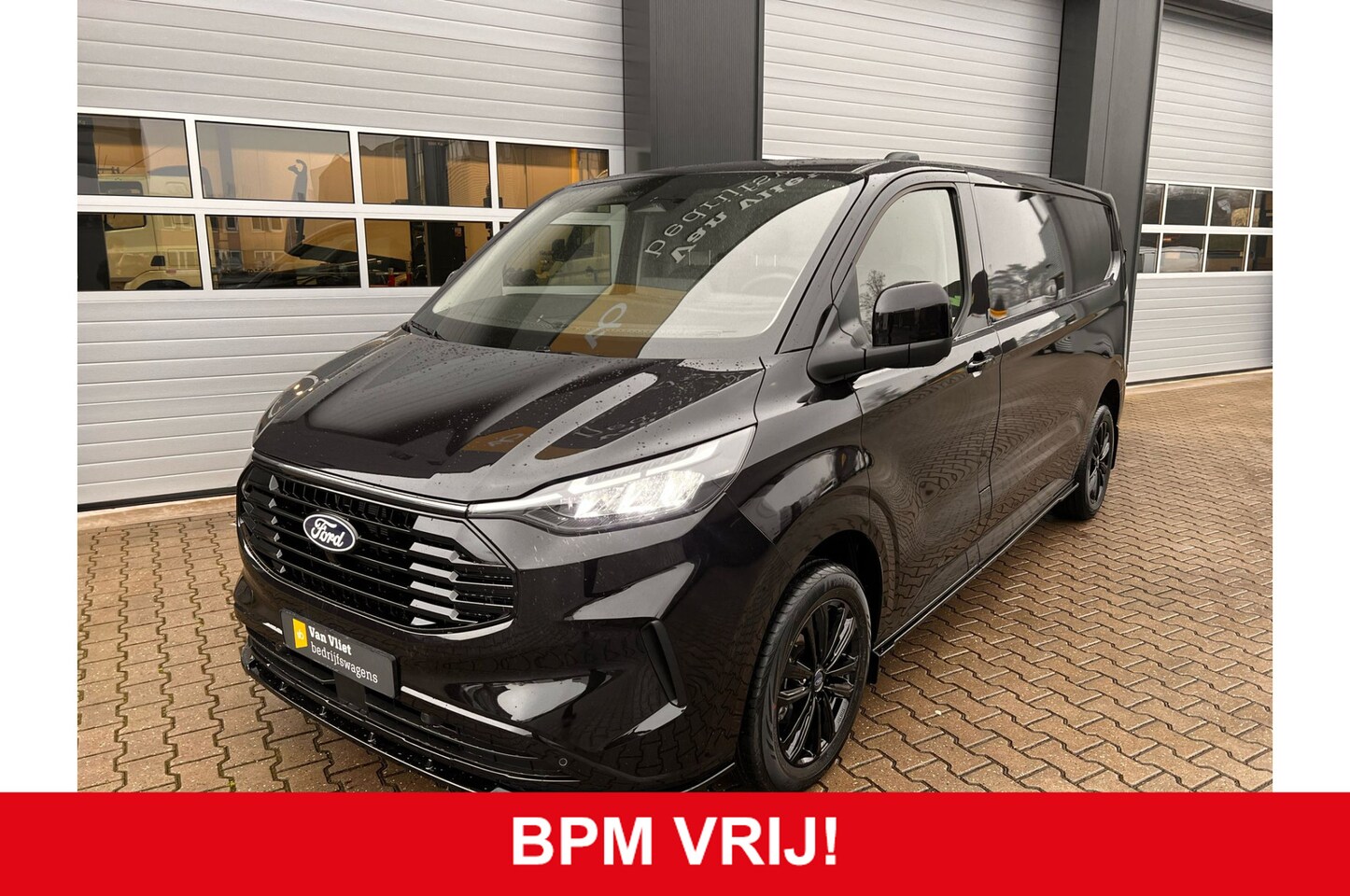 Ford Transit Custom - 320 2.0 TDCI L2H1 170 PK VVB LIMITED EDITION Nieuw direct rijden BVVB83 BPM vrij! Benut nu - AutoWereld.nl