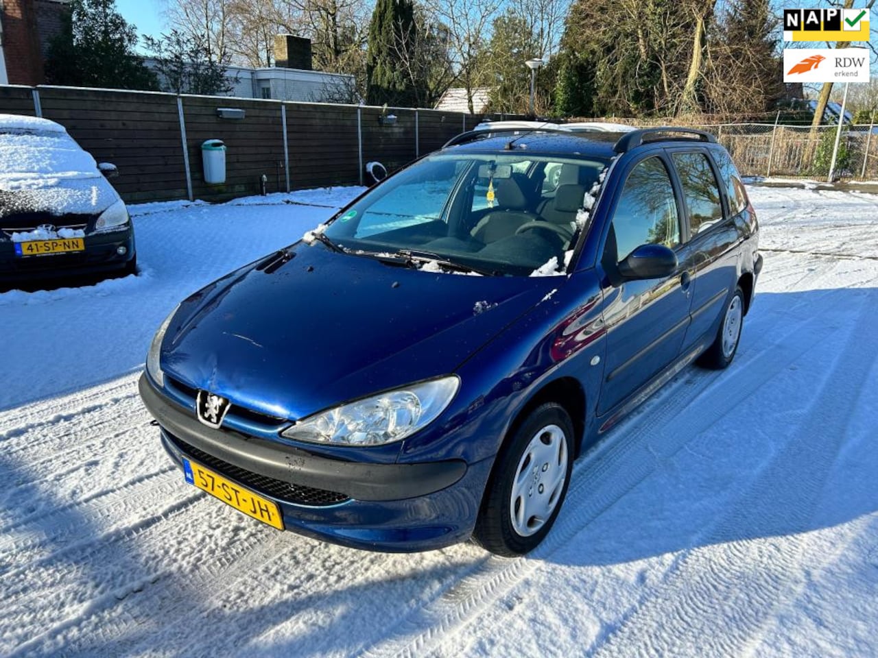 Peugeot 206 SW - 1.4 One-line// schade deur // APK 29-4-2025 - AutoWereld.nl