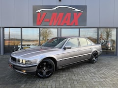 BMW 7-serie - 728i Automaat Executive 257 DKM Leder Clima Cruise 19”