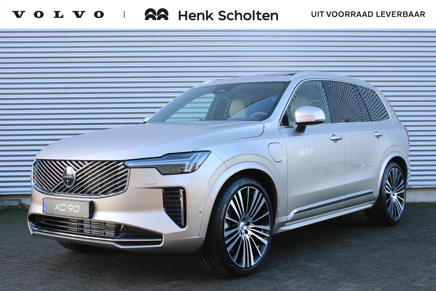 Volvo XC90 - T8 Plug-in Hybrid AWD Ultra Bright, Matrix LED Koplampen, Actieve Luchtvering Met FOUR-C, - AutoWereld.nl