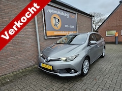 Toyota Auris Touring Sports - 1.8 Hybrid Dynamic