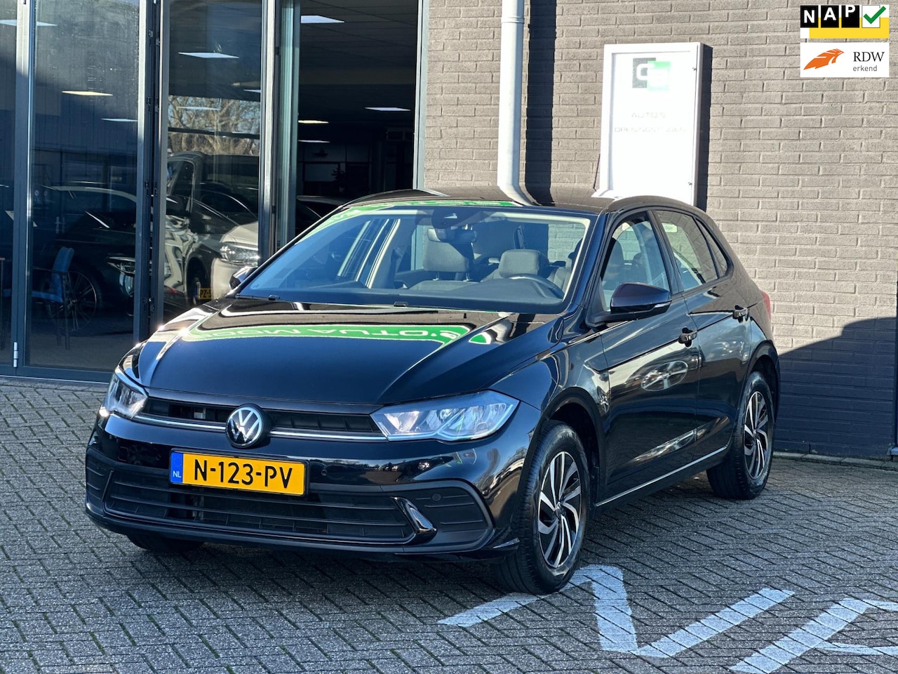 Volkswagen Polo - 1.0 TSI Life/1STE EIG/APP-CONNECT/NWE MODEL/NL-AUTO NAP!! - AutoWereld.nl