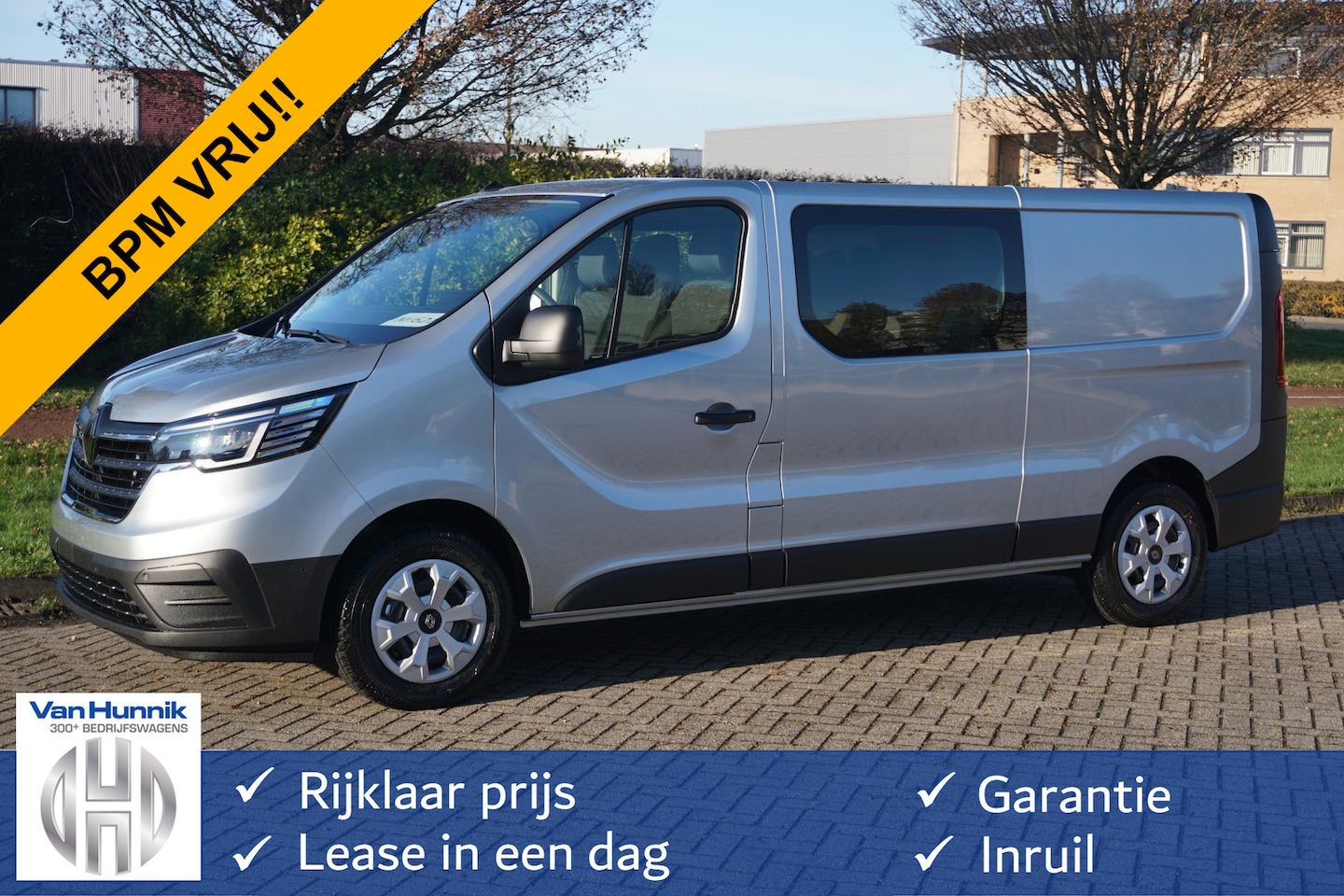 Renault Trafic - 2.0DCI 130PK L2H1 DC BPM VRIJ!! Navi, Camera, Airco, Cruise, LED!! NR. 621 - AutoWereld.nl