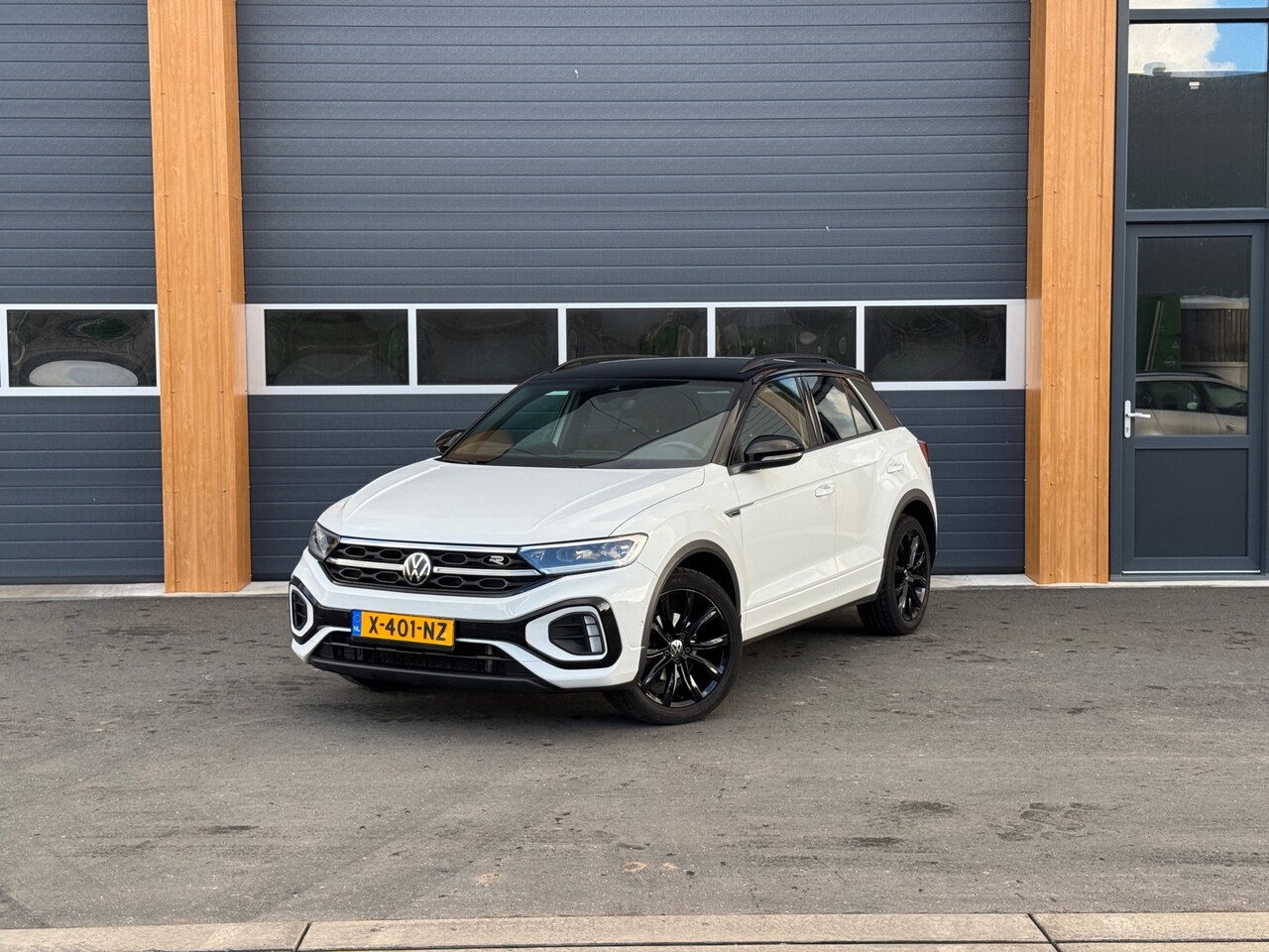 Volkswagen T-Roc - 1.5 TSI R-Line 1.5 TSI R-Line - AutoWereld.nl