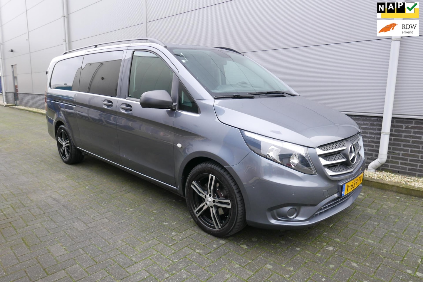 Mercedes-Benz Vito - 114 CDI Extra Lang AUT,NAVI,CLIMA,DUBBELE SCHUIFDEUREN. - AutoWereld.nl