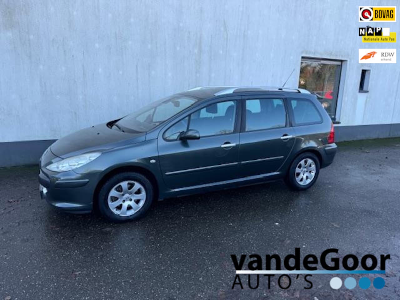 Peugeot 307 SW - 1.6-16V Premium 1.6-16V Premium, '08, 7-pers., navi, pano, climate en cruise controle ! - AutoWereld.nl