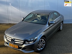 Mercedes-Benz C-klasse - C200 PREMIUM PLUS STOELVERWARMING LEER EEN EIGENAAR IN NEDERLAND TREKHAAK