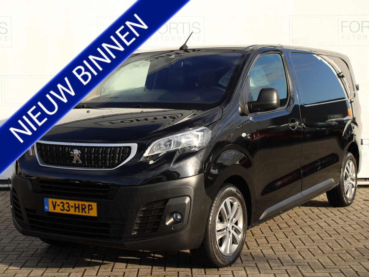 Peugeot Expert - 2.0 BlueHDI 120 Long Premium CARPLAY | CAMERA | LEDER | NAVI | - AutoWereld.nl