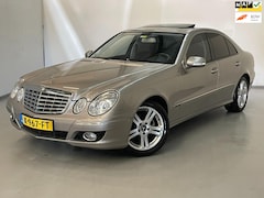 Mercedes-Benz E-klasse - 230 Avantgarde / V6 / Schuifdak / Xenon / Trekhaak