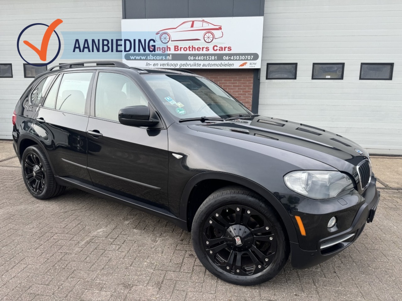 BMW X5 - xDrive30i H.Exe/laag km met Nap/leer/inrui mog !!! - AutoWereld.nl