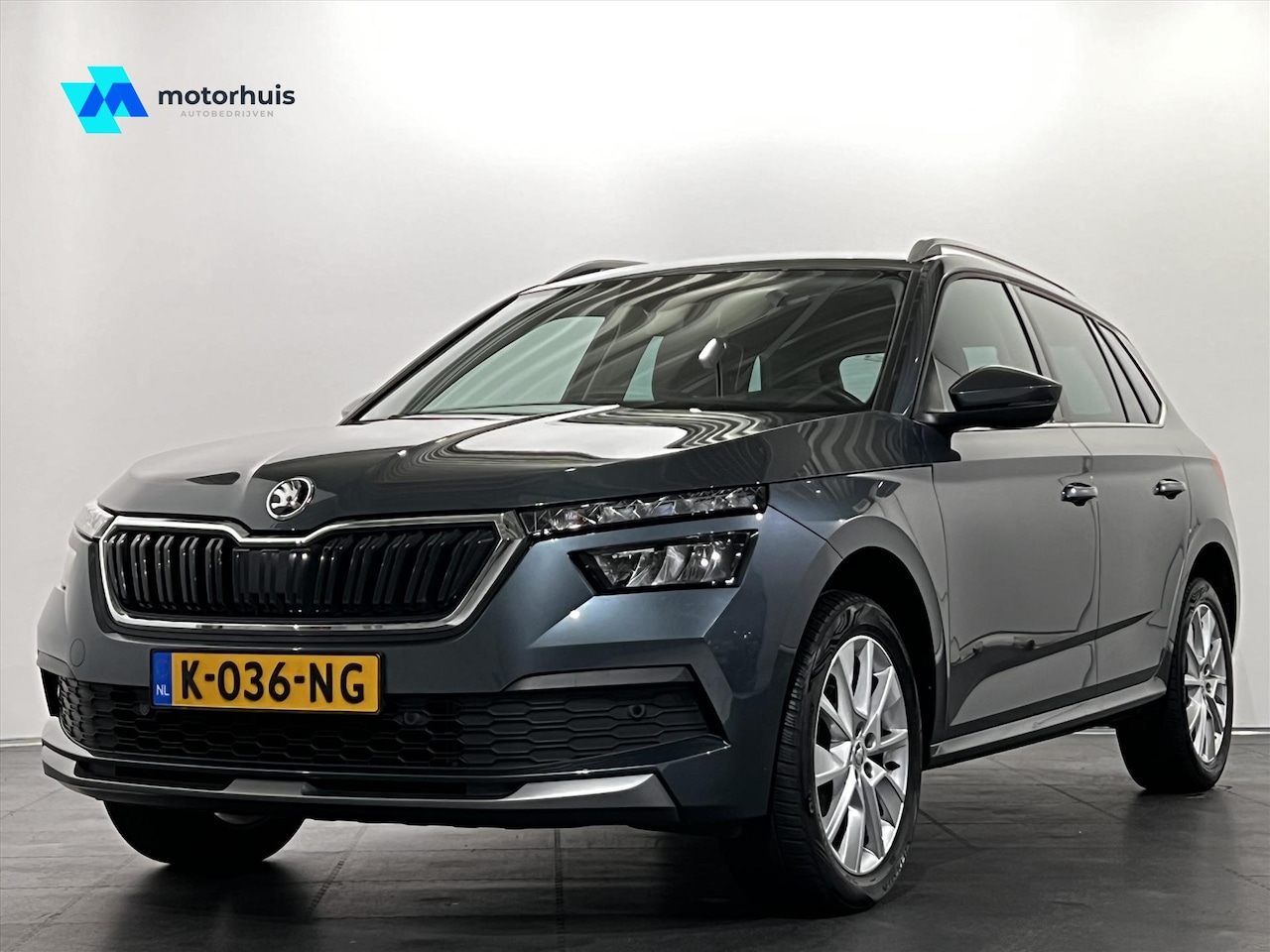 Skoda Kamiq - 1.0 TSI Greentech 110pk DSG-7 Business Edition NAVIGATIE| TREKHAAK - AutoWereld.nl