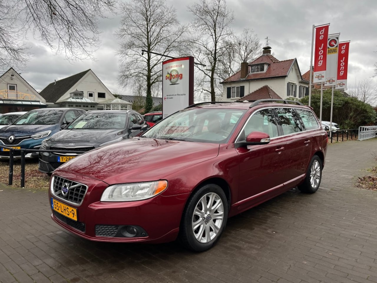 Volvo V70 - 2.0T 203PK / LEDER / NAVI / CRUISE CTR. / TREKHAAK / STOELVERW. - AutoWereld.nl