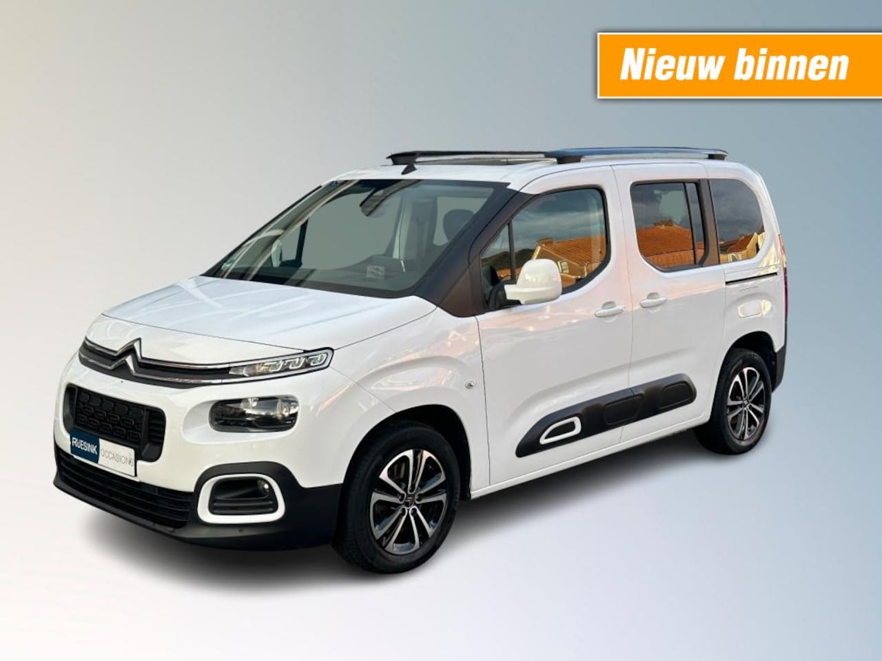 Citroën Berlingo - 1.2 PURETECH SHINE AUTOM - AutoWereld.nl