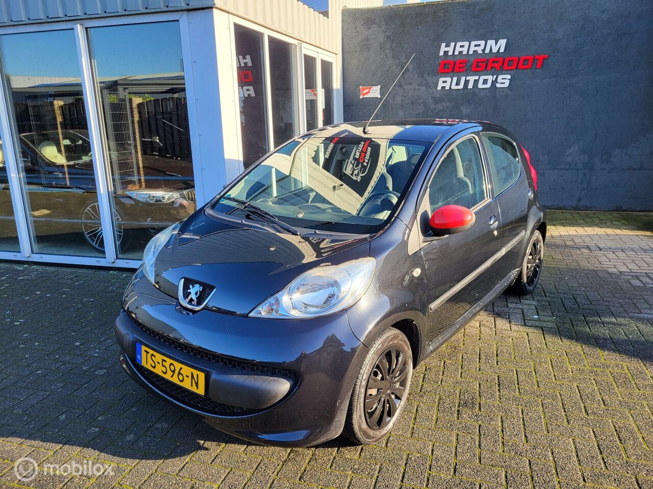 Peugeot 107 - 1.0-12V Airco/Elektrisch pakket/Nieuwe apk! - AutoWereld.nl