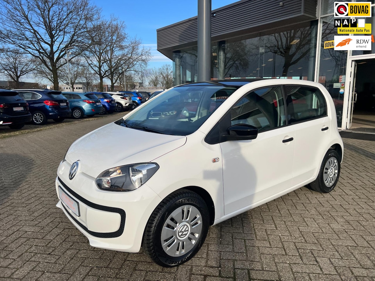 Volkswagen Up! - 1.0 take up! BlueMotion 1.0 take up! BlueMotion, Airco, etc - AutoWereld.nl