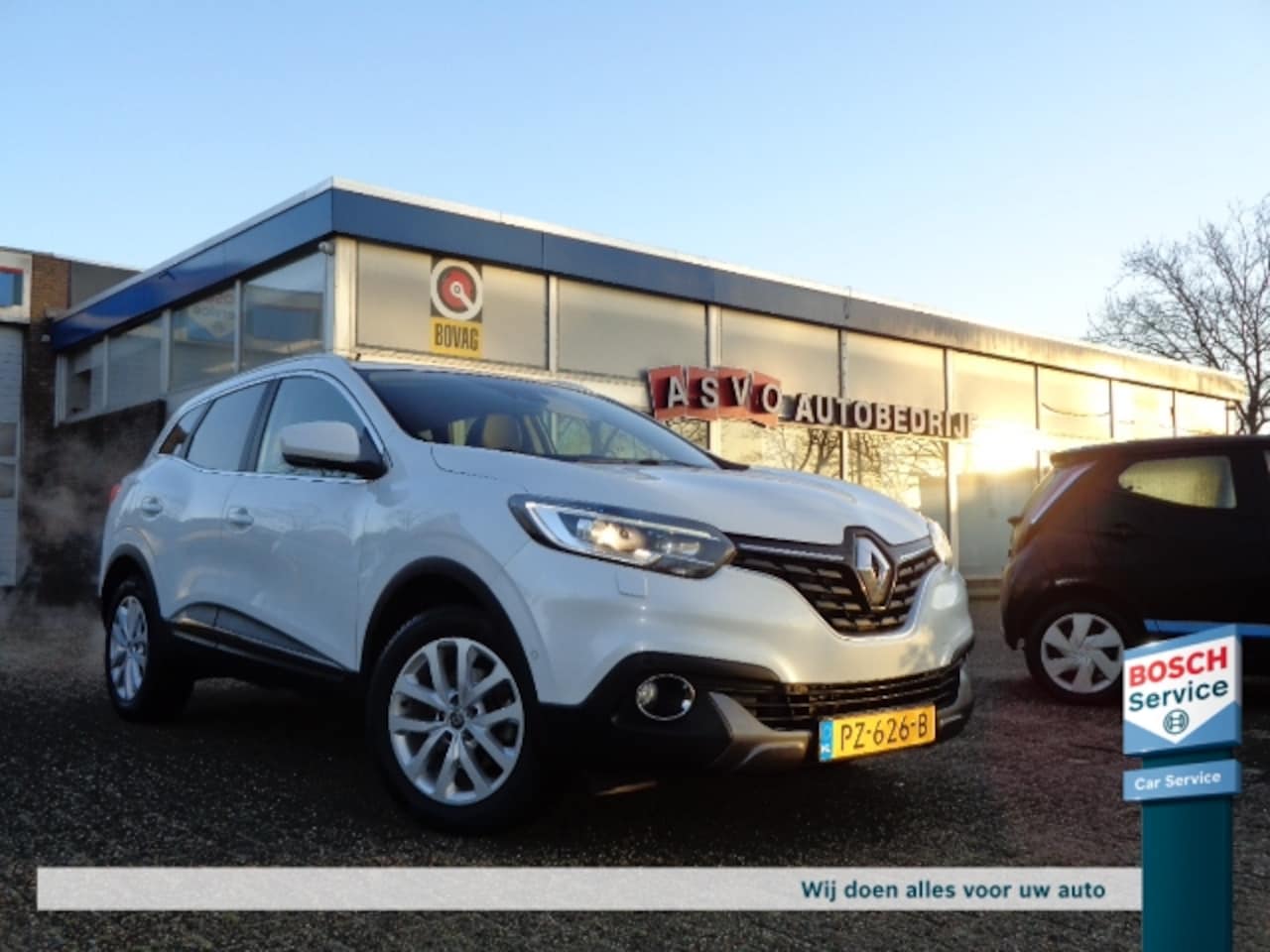 Renault Kadjar - TCe 130pk Autom. Intens Trekhaak Navi Cam stoelverw. - AutoWereld.nl