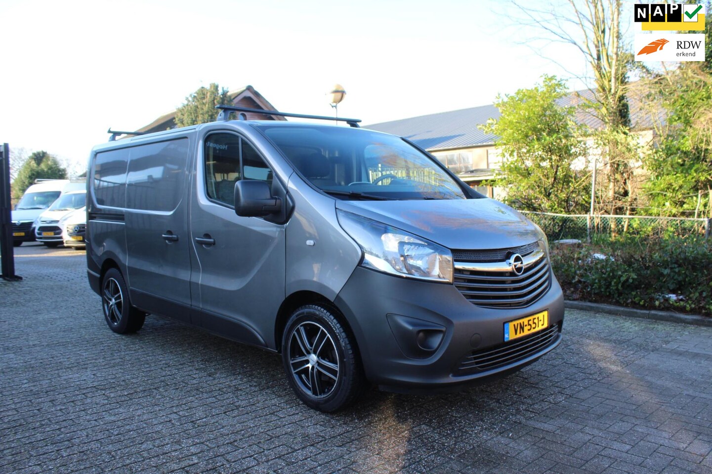 Opel Vivaro - 1.6 CDTI L1H1 Edition 1.6 CDTI L1H1 Edition - AutoWereld.nl